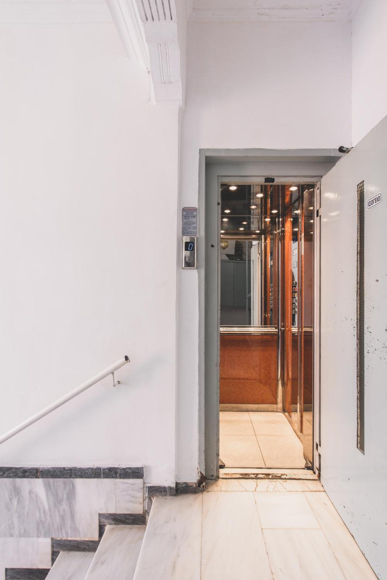 Apartmán Luxury Flat In Historical Athens-Livingstone Opal Exteriér fotografie
